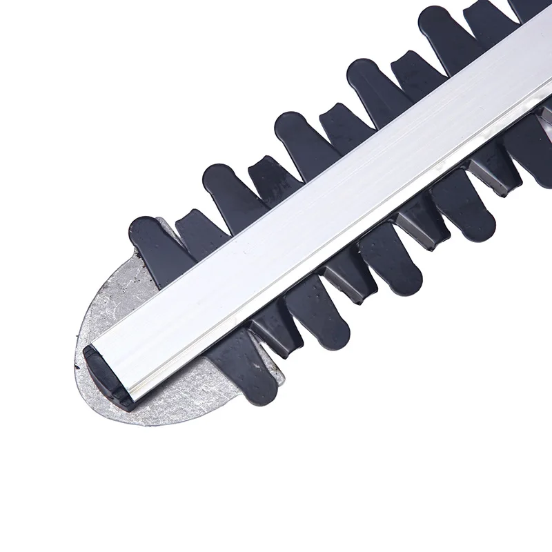 550mm Professional Garden Household Cordless Hedge Trimmer Wireless Pruning Hedge Trimmer Battery Powered Hedge Trimmer