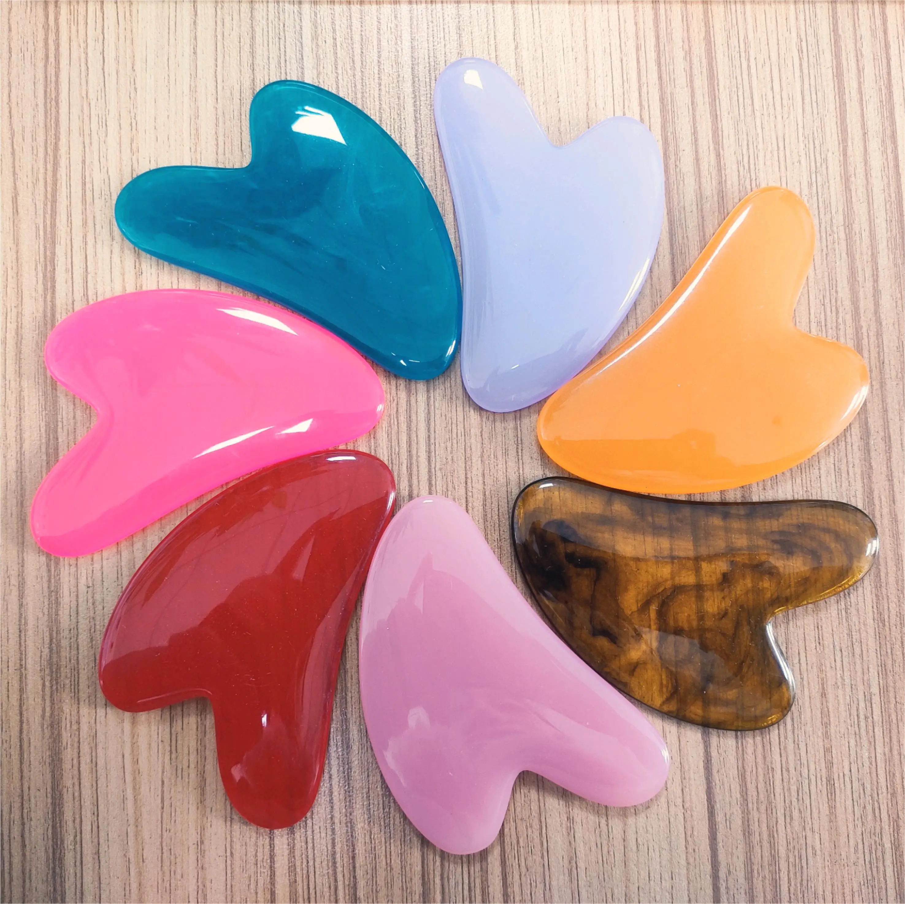 Skin care tools resin gua sha scraper plastic gua sha gouache neck body face massager