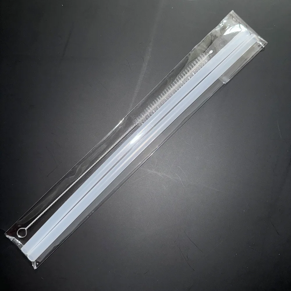 New Wholesale Replacement Straw Juice Plastic Drinking Straw Set For 40oz Car Cup Pe Reusable Straw With Cleaning Brush