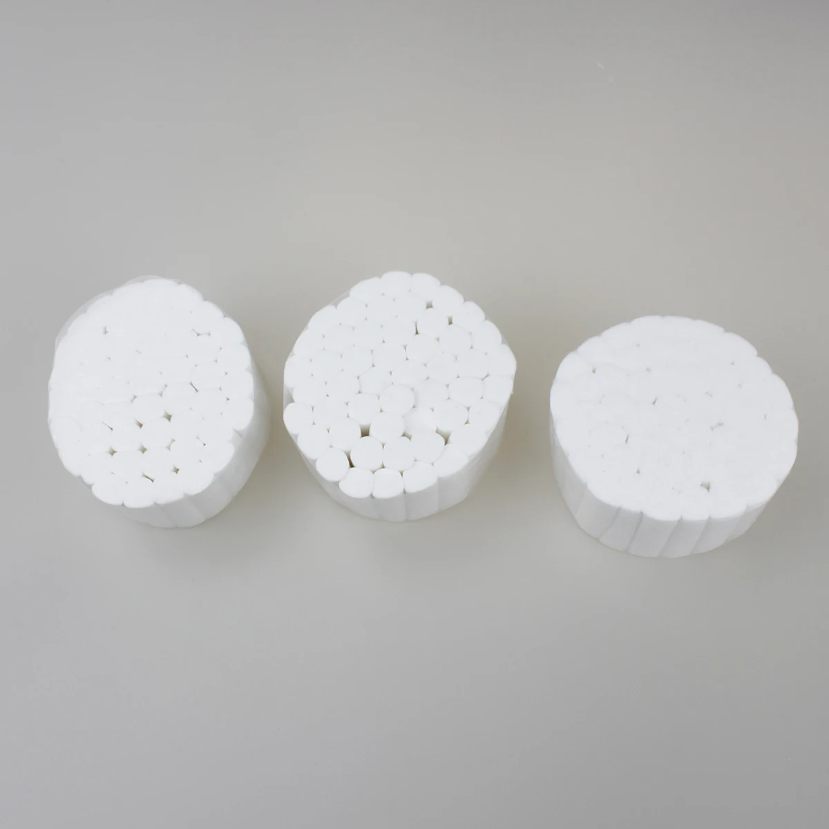 Disposable Medical Consumable Dental Materials Cotton Wool Roll Dental Products for Dentist