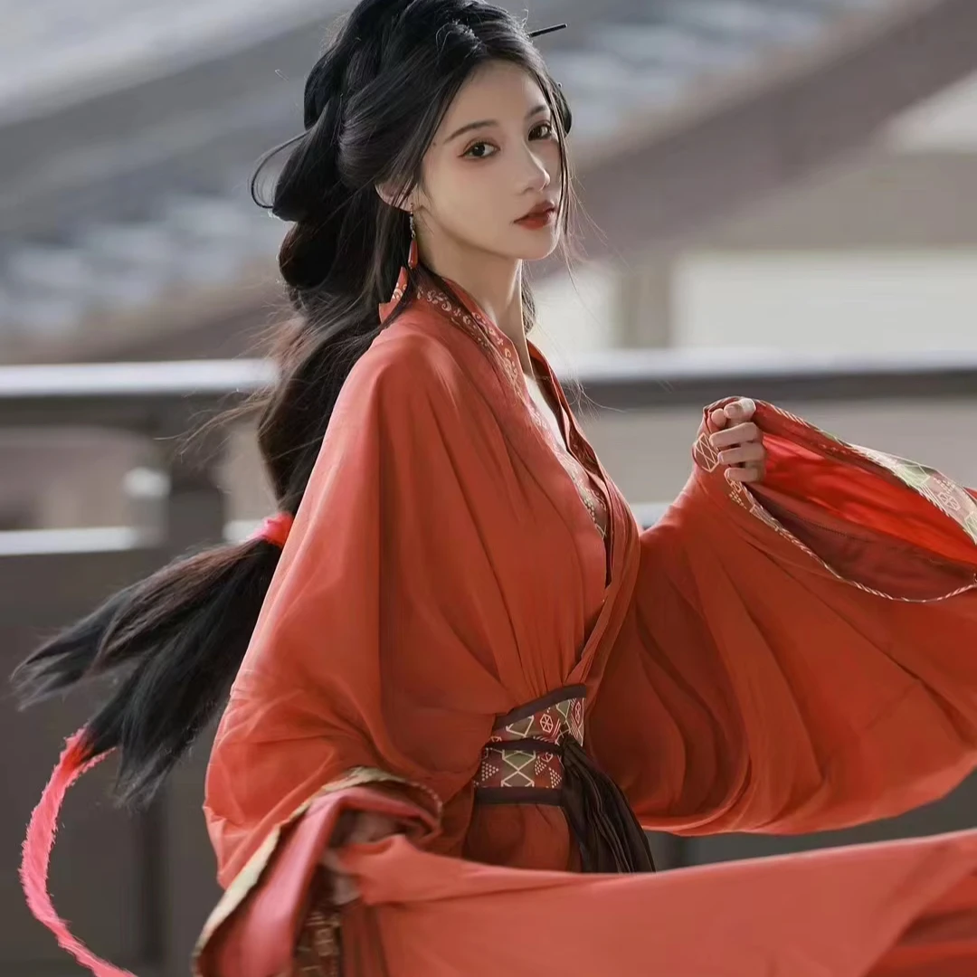 Traditional Chinese clothing  Red Set Warring States Robe