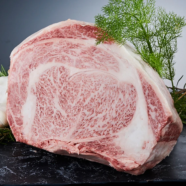 Vibrantly Colored Meat Cow Brisket Wagyu Beef With A Rich Aroma