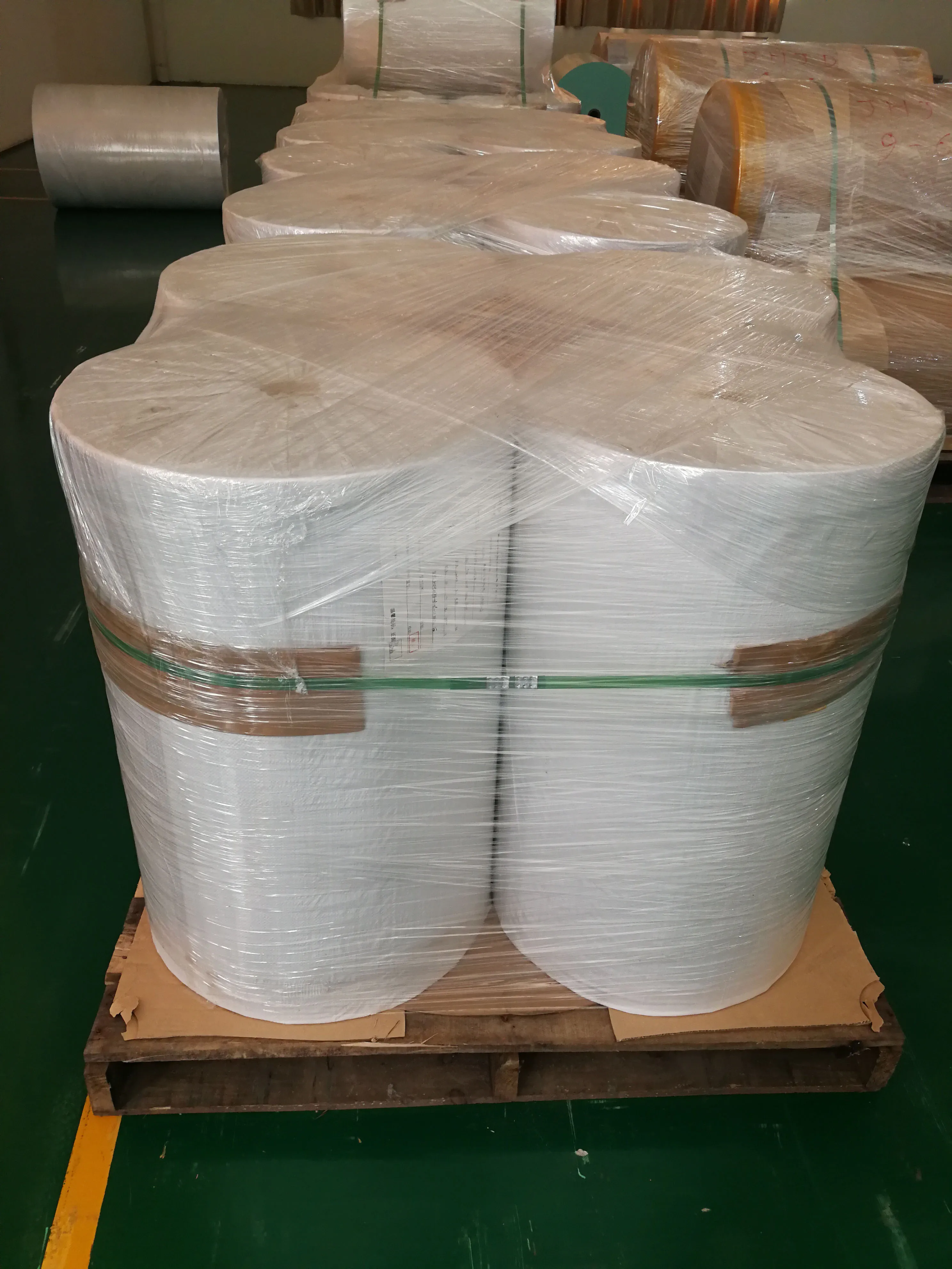 Virgin Roll Jumbo Silicon Coated Liner Glassine Silicone Release Paper For Adhesive Sticker