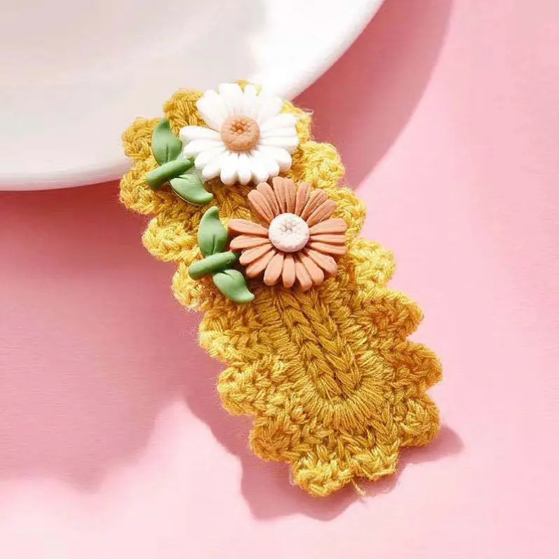 Fashion hair decoration cute handmade crochet hair clip with daisy flower baby hair pins for little girls kids