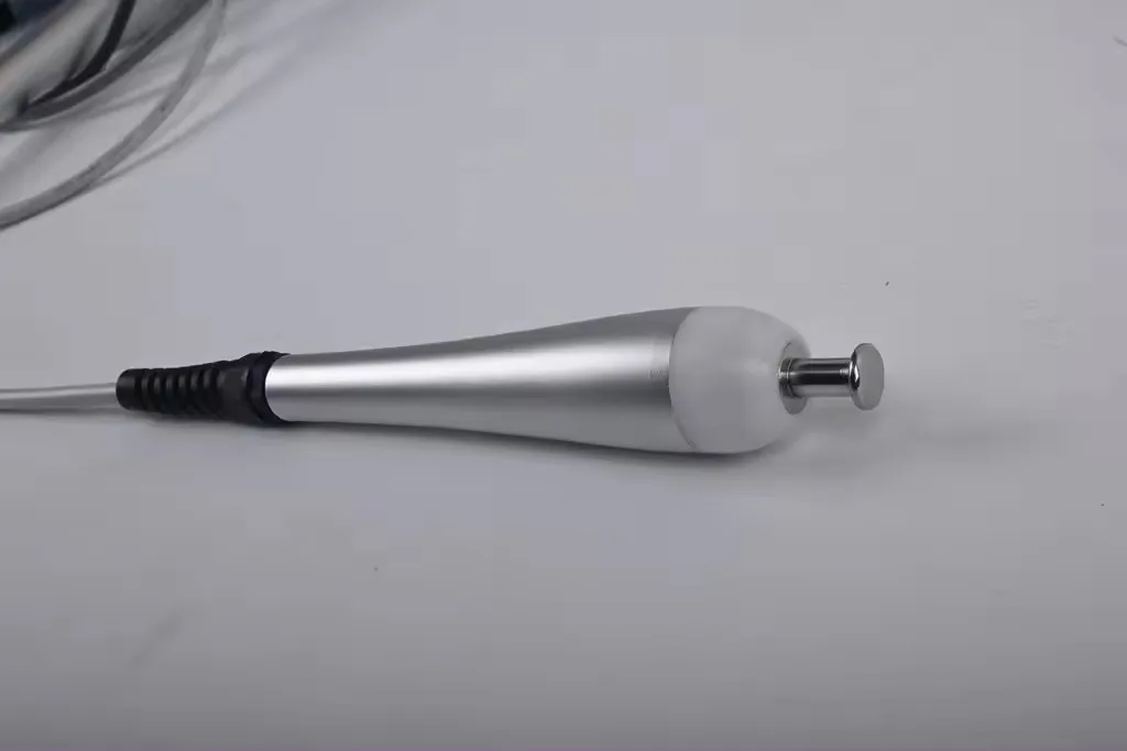 2024 OEM hot selling products ice cooling roller for facial and body careface & neck lifting massager