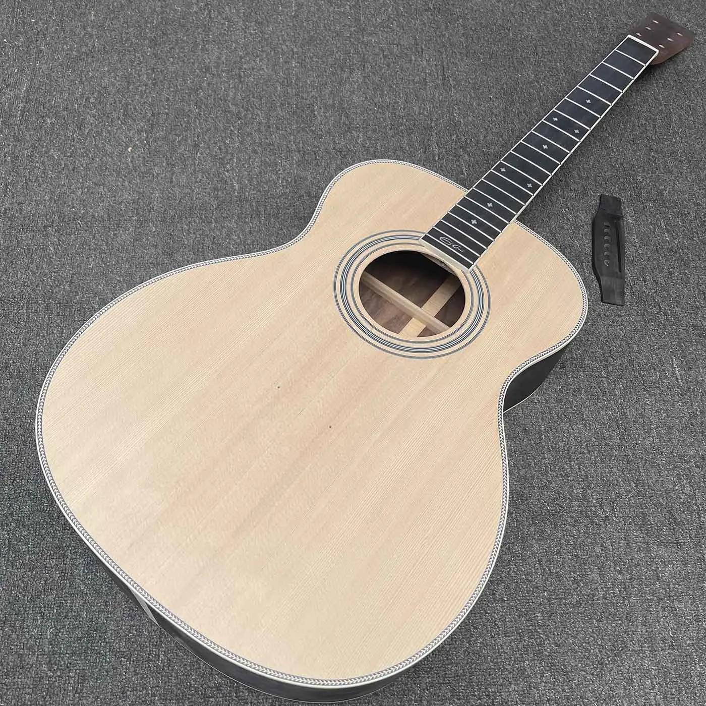 Custom 40 Inch OM Style Acoustic Guitar DIY Kits herringbone binding no painting