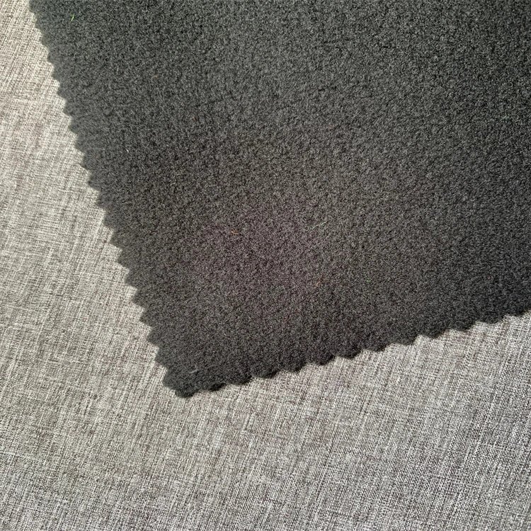 Новинка дизайнерская быстросохнущая трикотажная ткань для спортивной одежды софтшелл оптовая