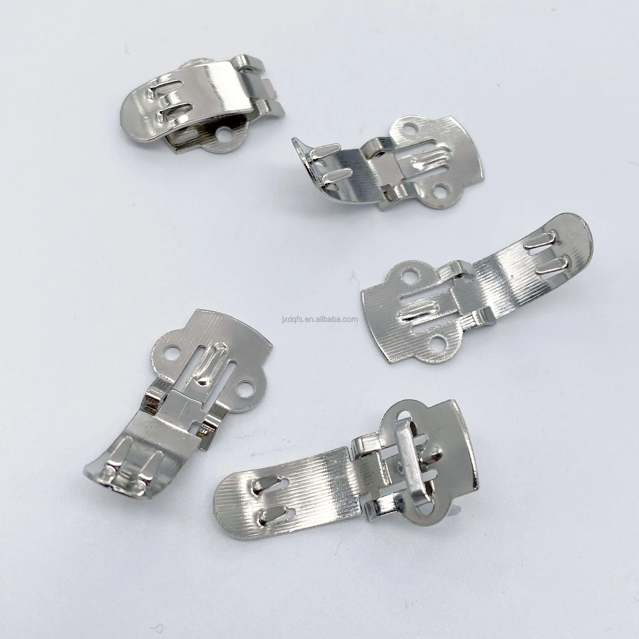 square shape flexible Spring steel manually detachable shoe flower clip, bow tie clip shoe clip buckle with fixing strip