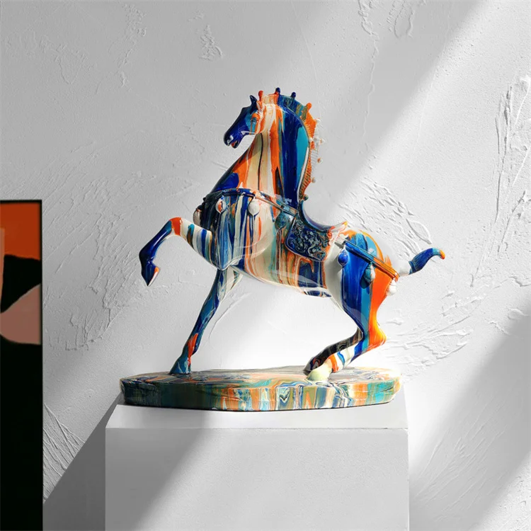 Modern art resin camouflage high-grade horse ornaments creative light luxury living room porch home housewarming gift