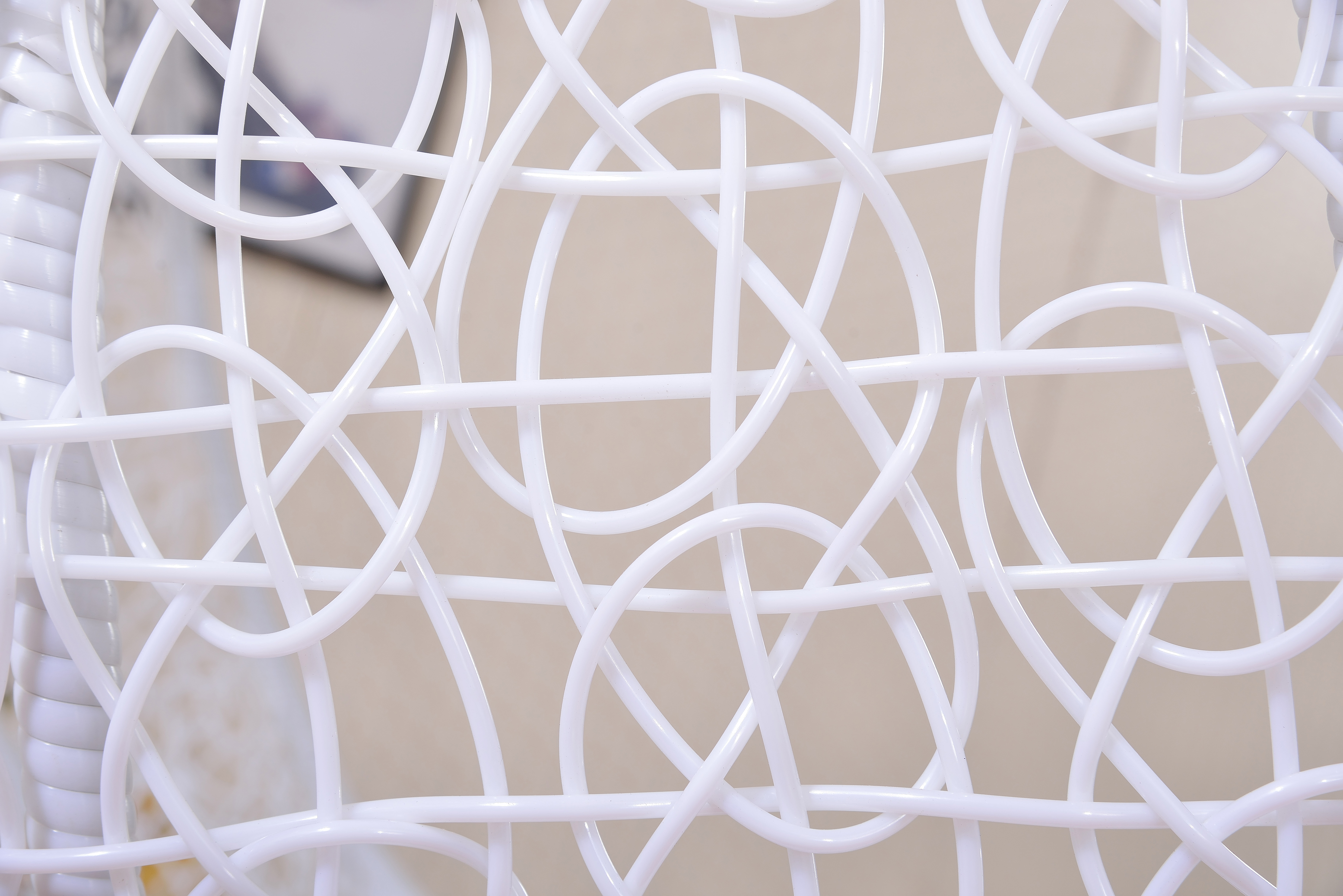 White aluminum frame white rattan balcony indoor outdoor hanging basket rattan swing chair