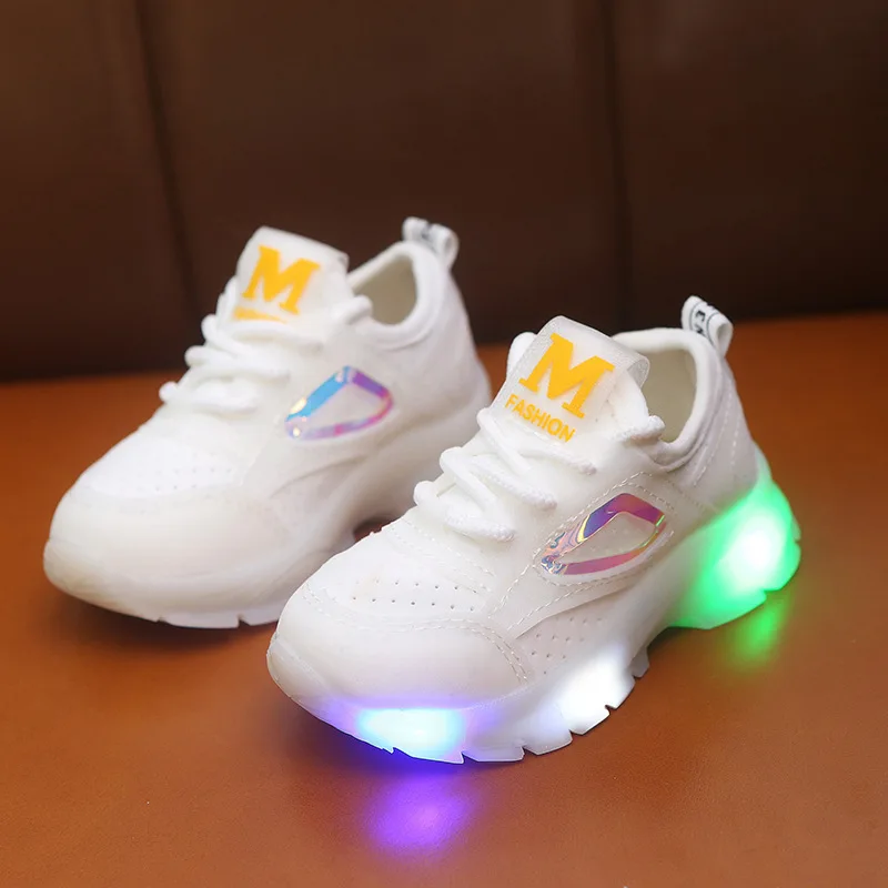 
Factory Wholesale Running Breathable Boy Light LED Light Shoes Sneakers 
