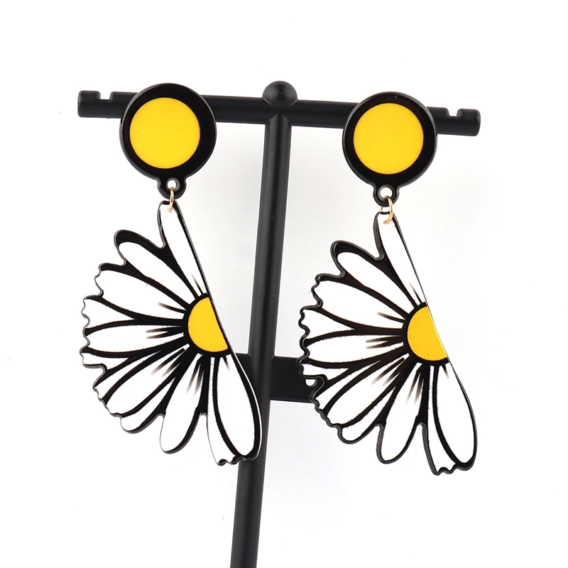 2022 Newest Women Acrylic Sunflower Earrings