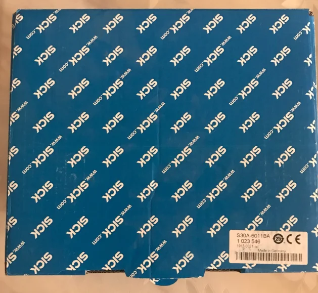 
STOCK S30A-6011BA S30A-4011BA S30A-7011BA SICK Safety laser scanners S3000 Standard Sensor head with I/O module 