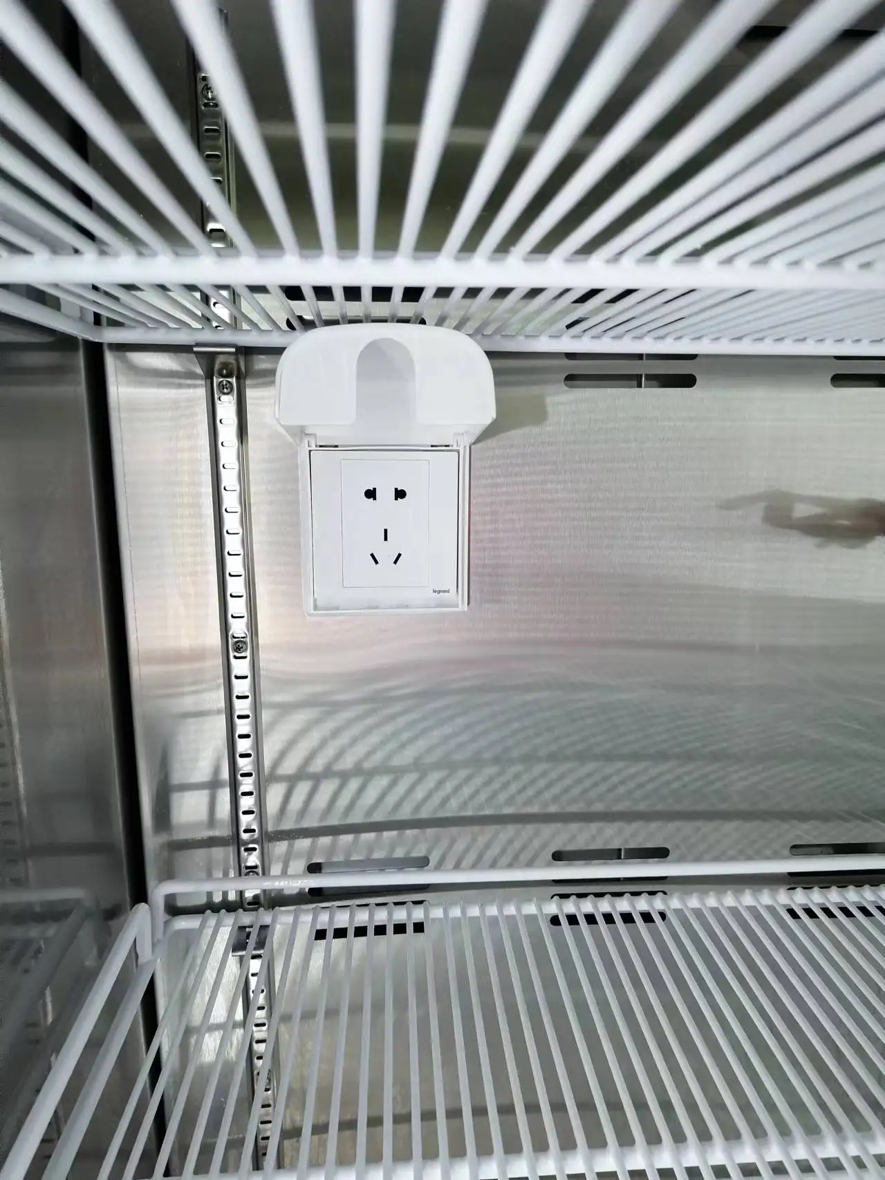 670L 2-8 Degree digital blood storage cryogenic Freezer lab for refrigerated combined Laboratory Refrigerator Equipment Medicine