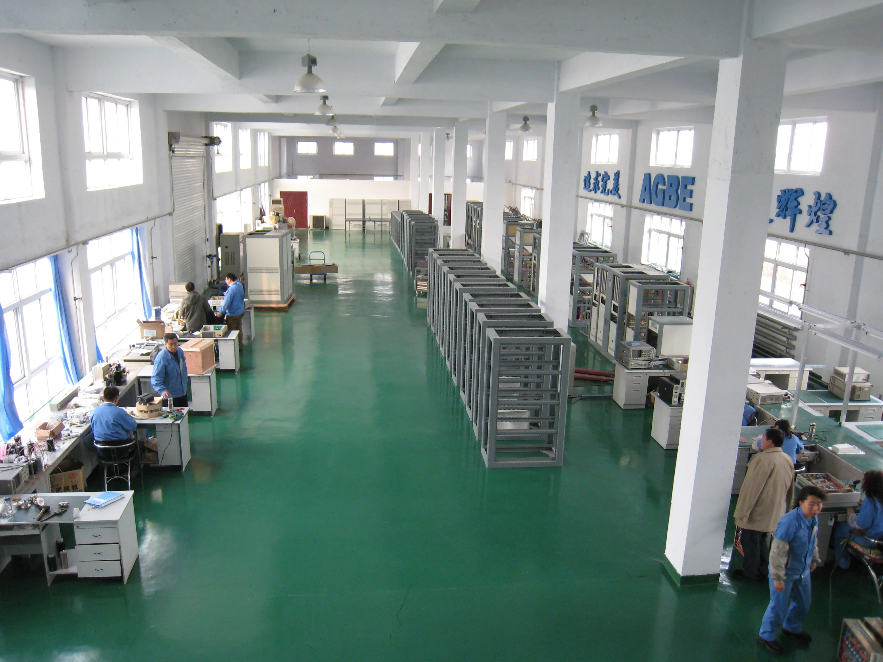 2KW radio FM Broadcast Transmitter for tv stations fm transmitter broadcasting equipment