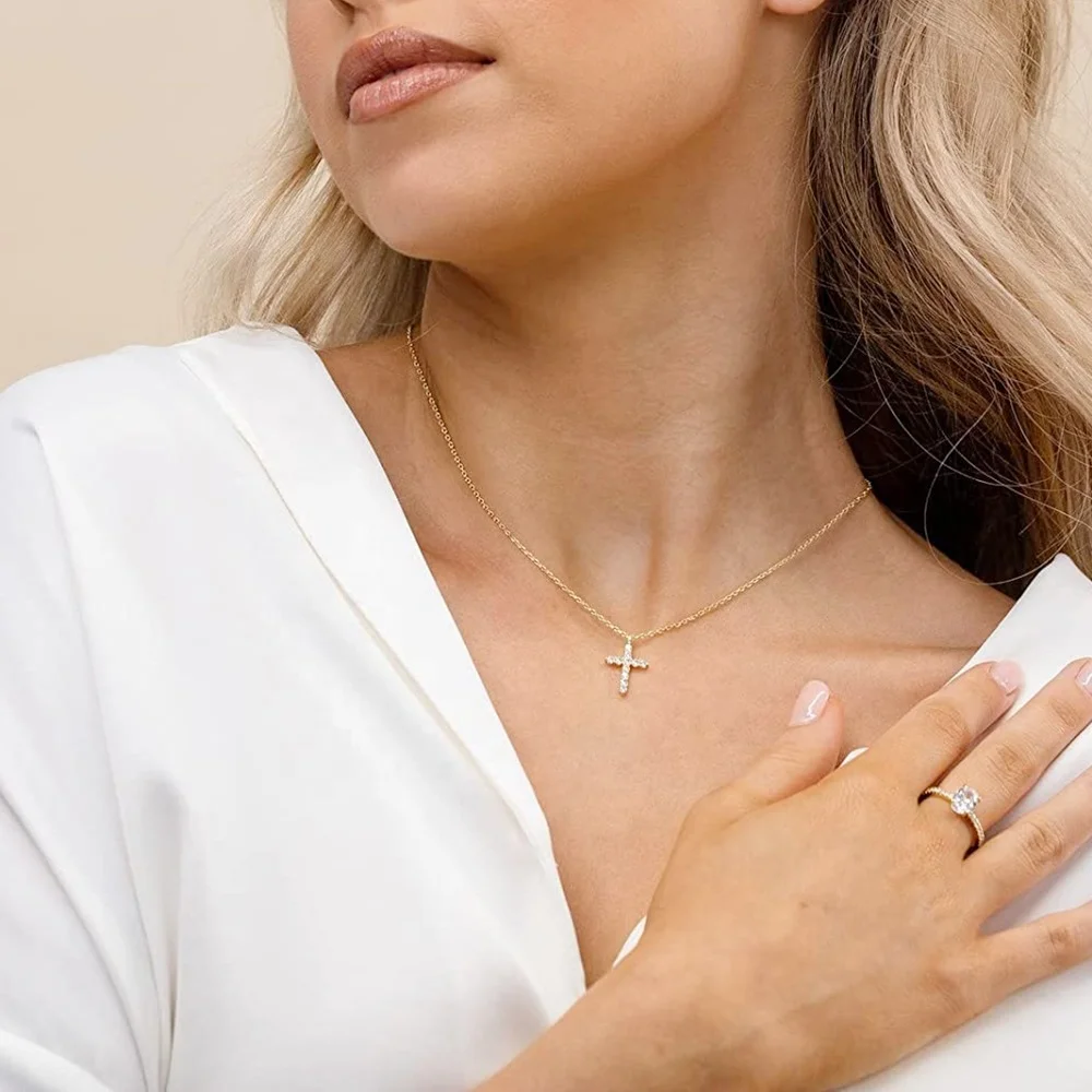 Custom Simple 925 Sterling Silver 5A Cubic Zirconia Jewelry Dainty 18K Gold Plated Chain Cross Pendant Necklaces for Women