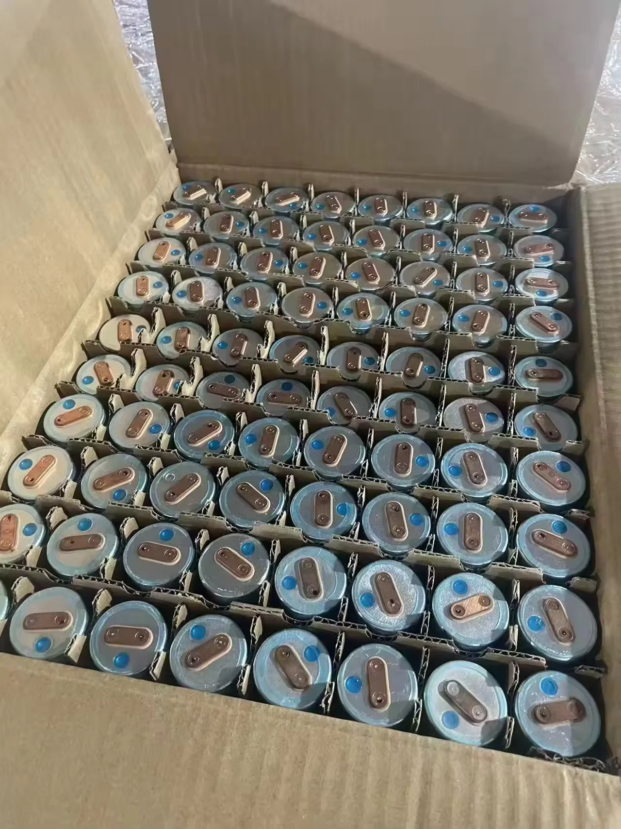 Cylindrical LFP 33140 32135 32138 15.5ah 15A lifepo4 3.2V 15ah IFR lithium battery cell Lifepo4 Battery li ion battery 12v 100ah