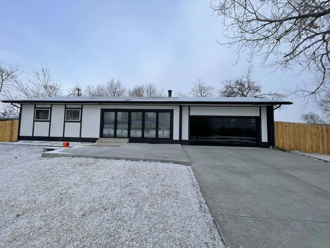 factory price  frameless Aluminum Reflective Glass Mirror Garage Door sectional garage door rollling up