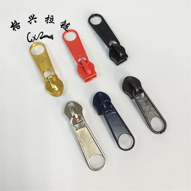 No 5 colorful Zipper Pull Custom Long Plate Nylon Zipper Slider For Luggage