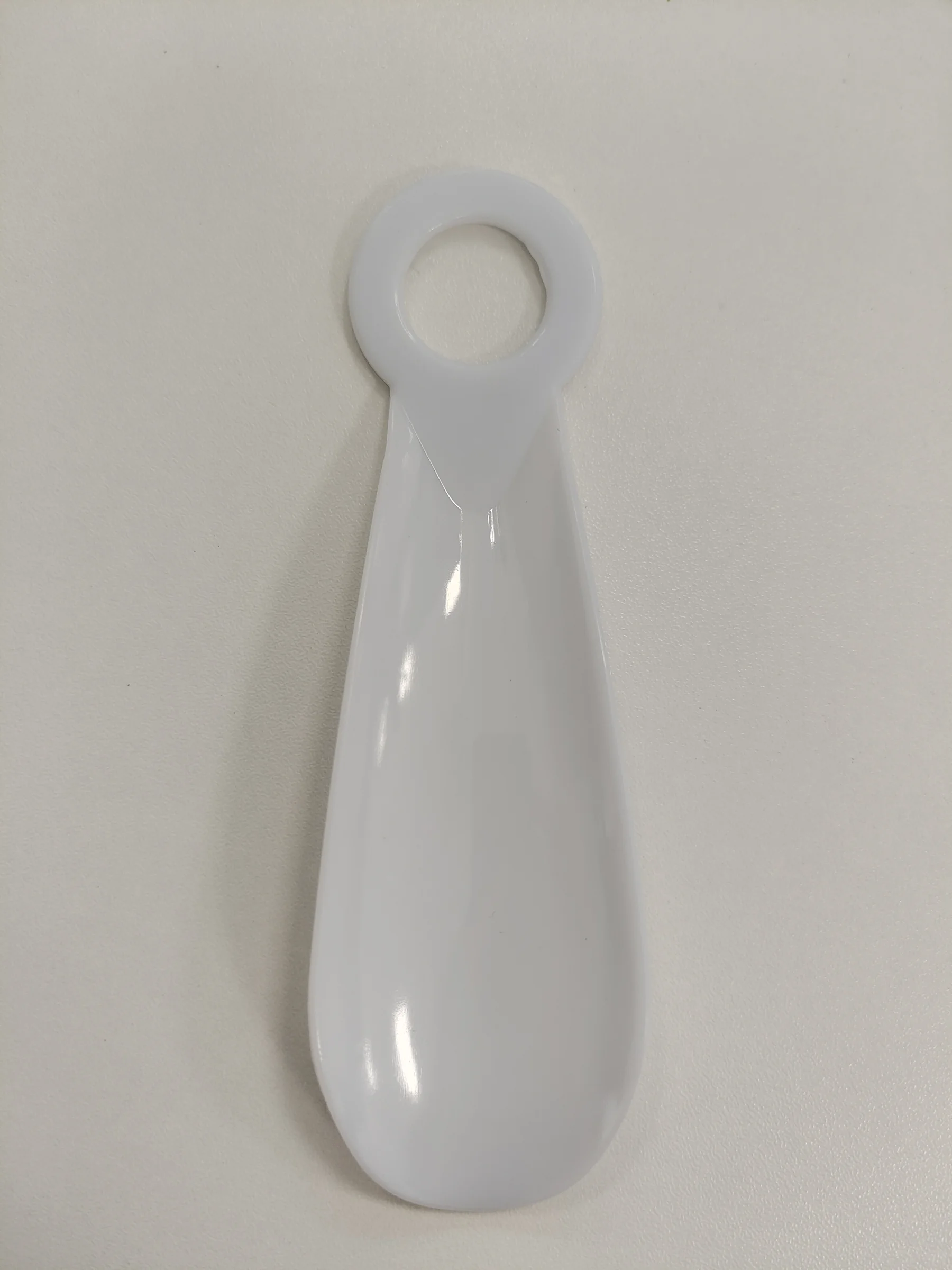 Custom Colorful Strong Shoehorn Men Women Children Shoe Help Wear Shoes Plastic Shoe Horn