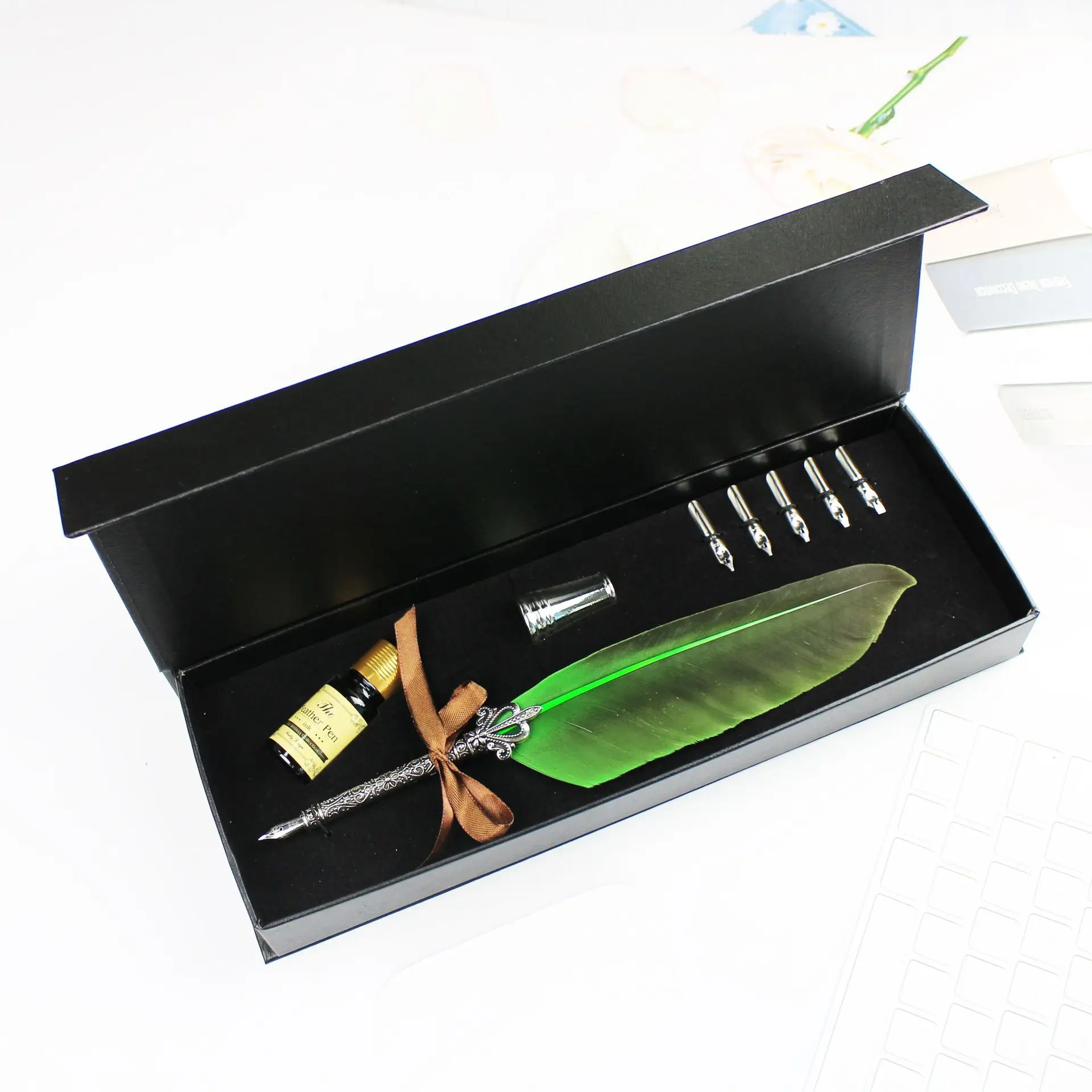 Mechanical Style Feather Pen Set Metal Nibs Fountain Pen With Ink 5 Replacement Nibs Set Calligraphy Writing Dip Pen For Gift