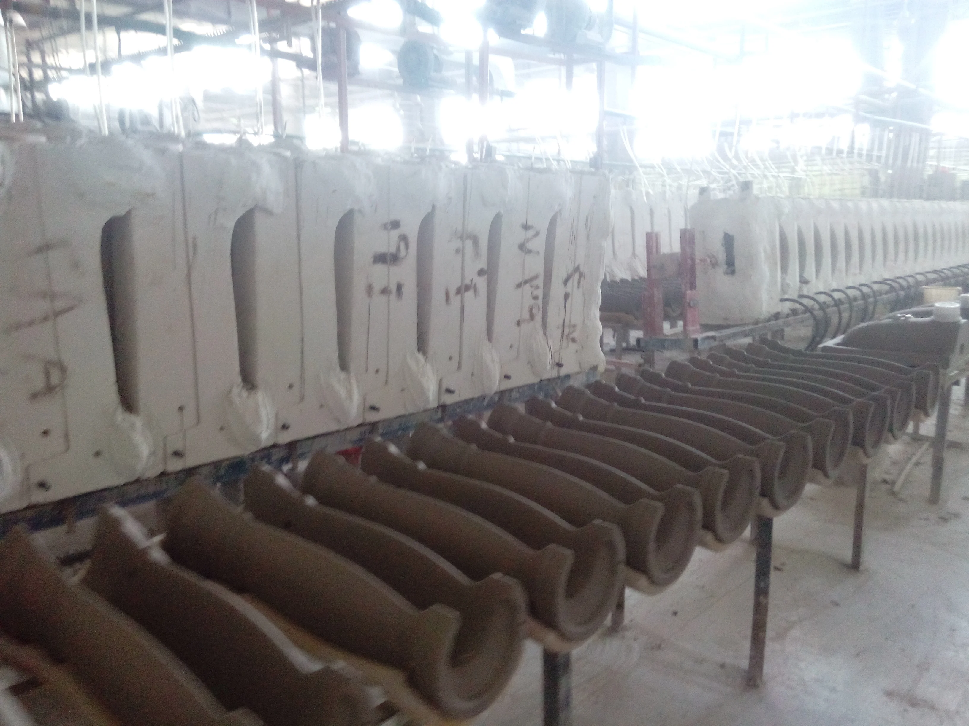 Sanitary Ware Casting Battery Bench for Washbasin Pedestal