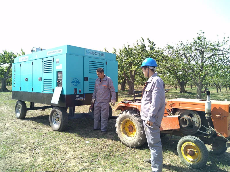 200m Well Drilling Rig Crawler Drilling Machine For Water Well Drill Rig With Air Compressor