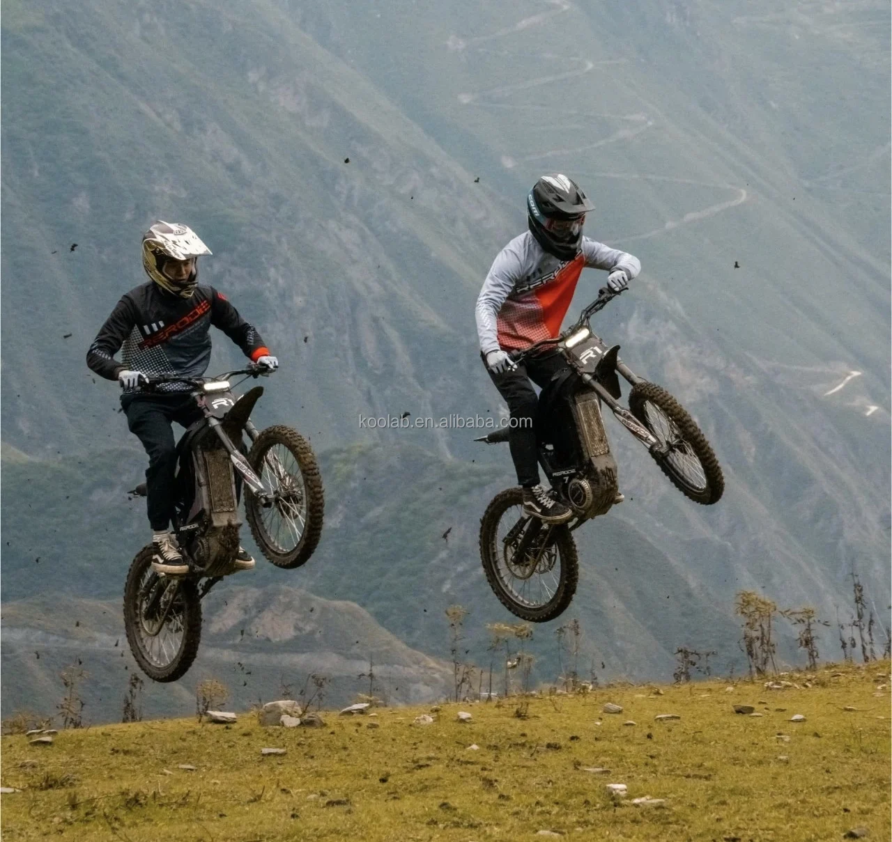 2024 Rerode R1 8KW 72V 35AH 55MPH Ready to Ship High Performance Top Quality Off Road Light Weight Mountain Electric Dirt Bike