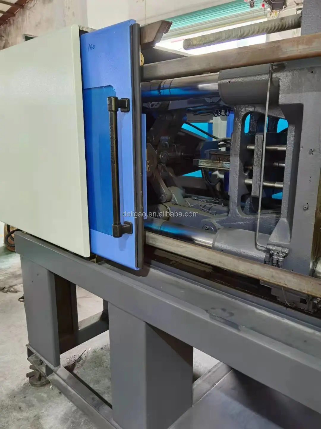 Chinese brand HAITIAN plastic molding machine MA1600 160 tons servo injection molding machine