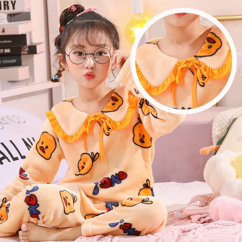 Factory Wholesale winter flannel warm girls sleepwear Children pyjamas Lovely cartoon printed kids pajamas