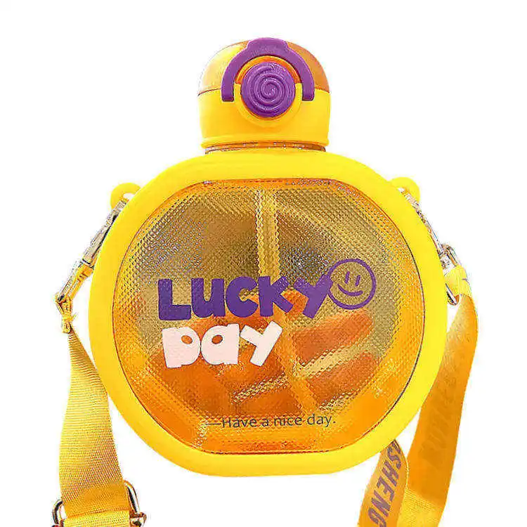 700Ml Fliptop Round Flat Portable Reusable Cute Tritan Plastic Water Bottles With Straw For Kids