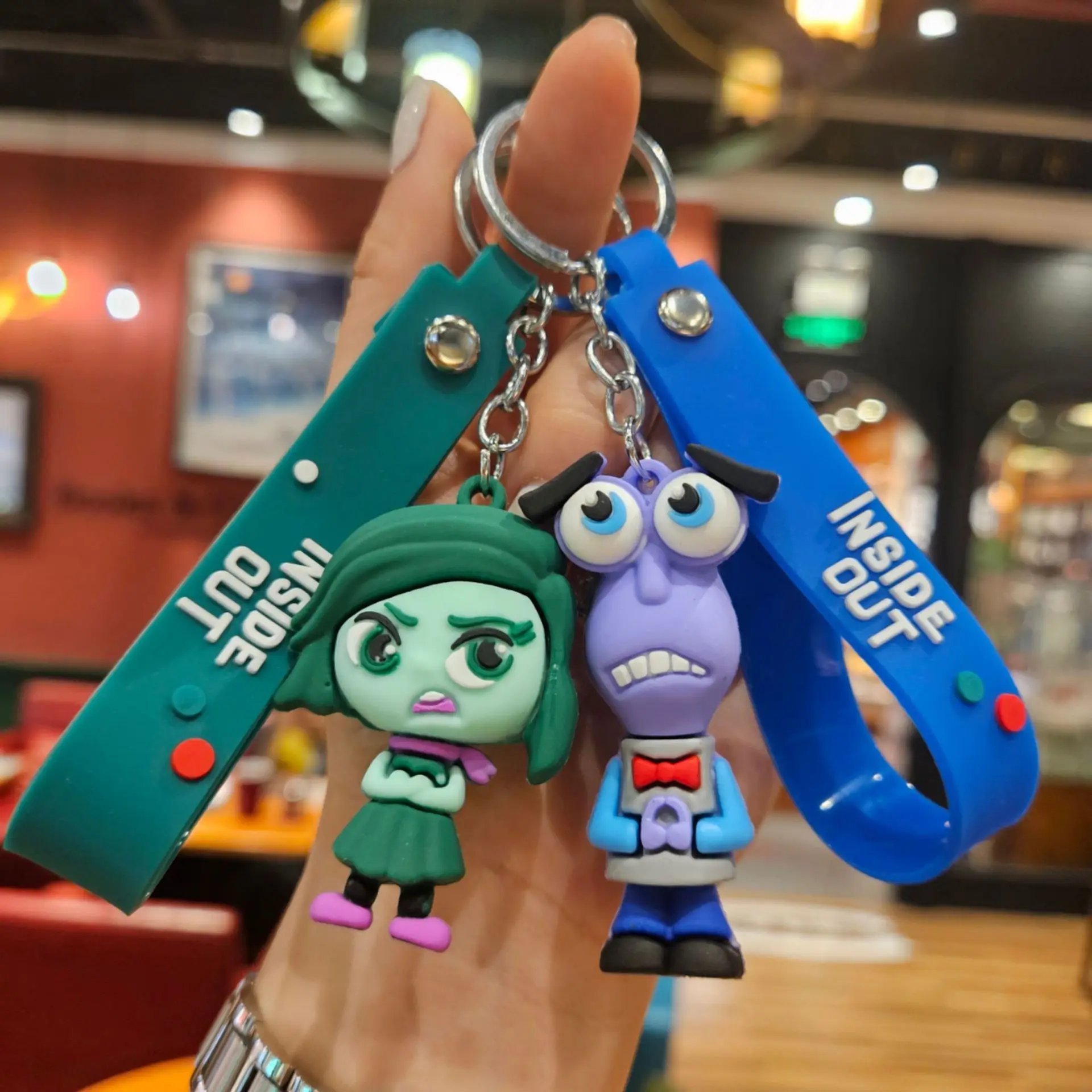 2024 3D doll PVC soft rubber car key chain ring hanging piece anime wholesale 5 styles of popular cute cartoon key chain