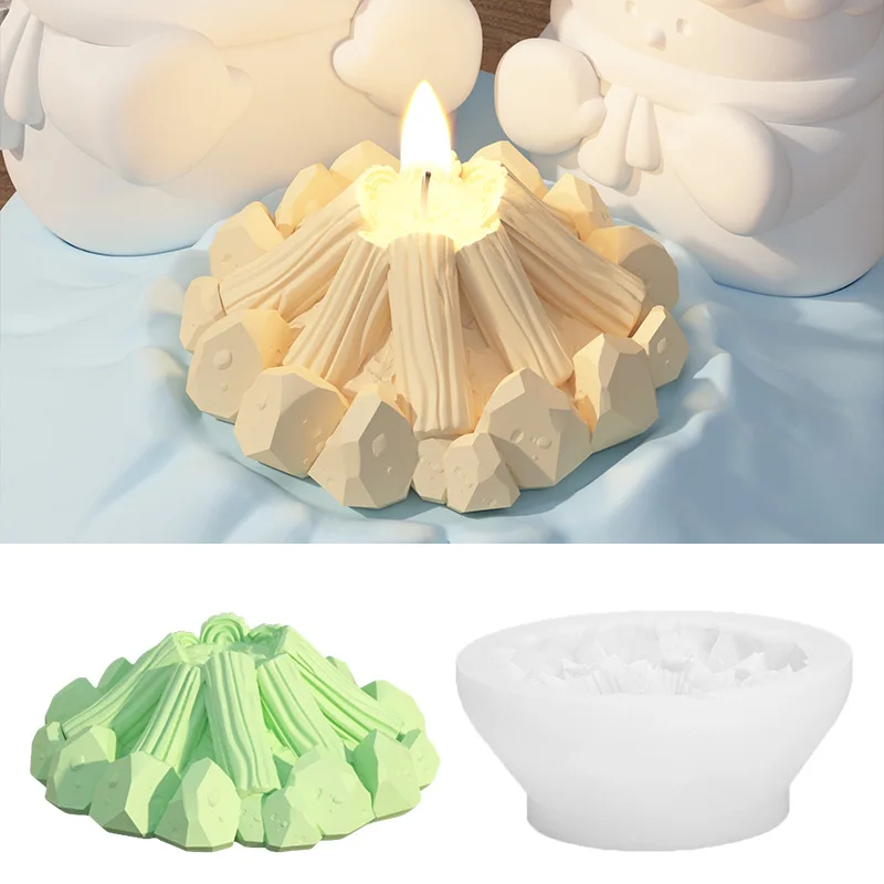 DIY Plaster Decorative Cartoon Snow Molds Sitting Around the Fire Winter Baking Kneading Toy Aromatherapy Candle Silicone Mold