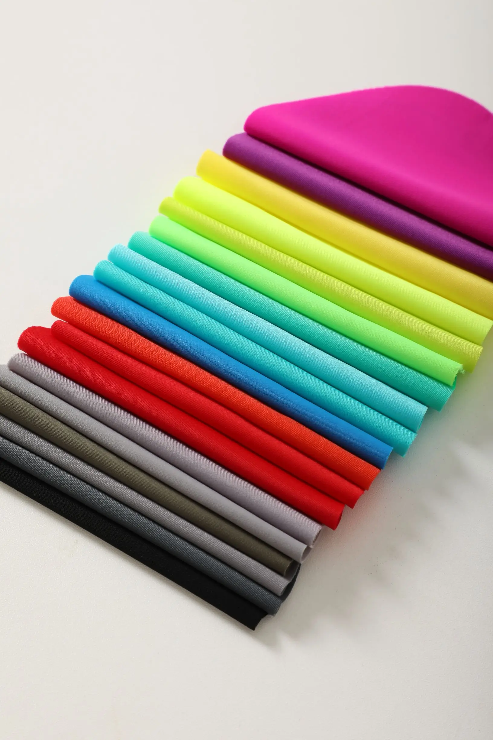 Nylon Spandex Stretch Fabric Dyed Knitted Pattern Fabric