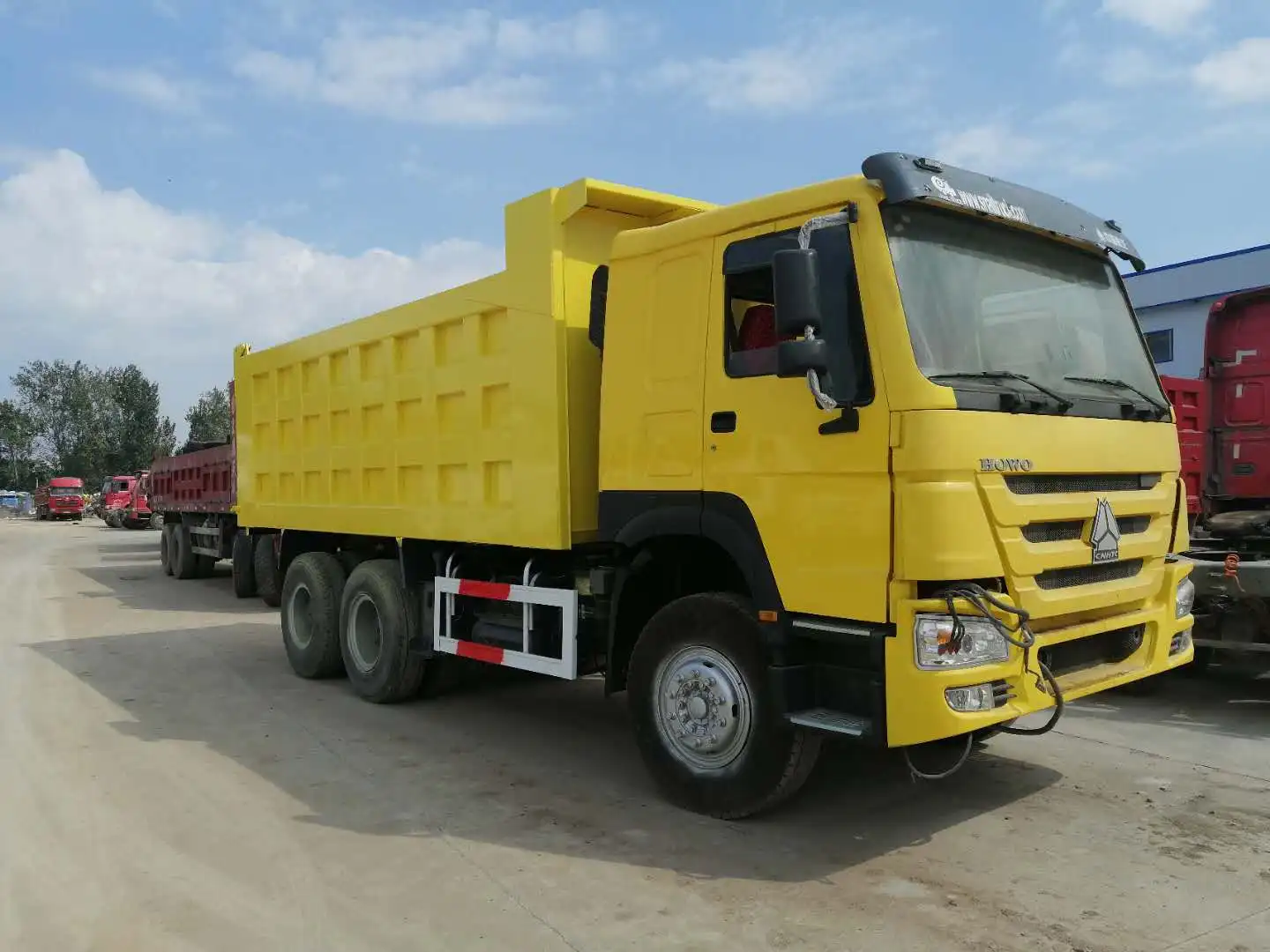 Акция 40 тонн Heavy Duty Truck 6X4 Китай тяжелый автомобиль HOWO DumpTrucks 20 Стере SINOTRUK грузовик-самосвал Мерседес Бенц в Гане