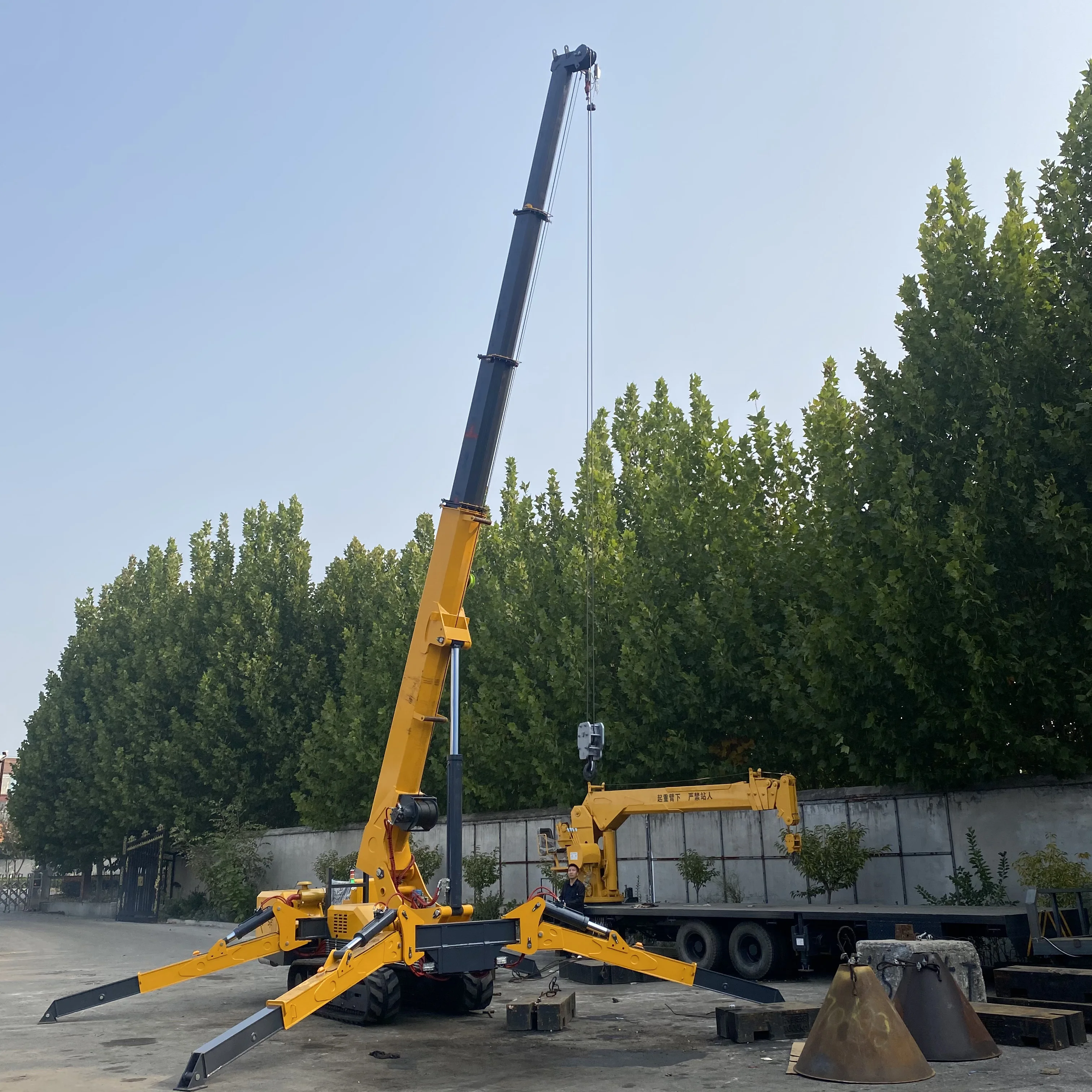 3t 5t 8t 12t Crawler Spider Crane With Customized Lift Height Telescopic Boom Mobile Lifting Machine Crawler Crane
