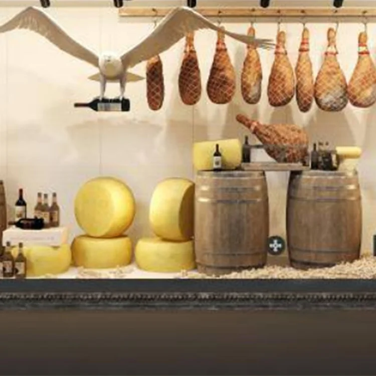 Artificial Giant Fiberglass Cheese Sculpture For Food Store Window Display Resin Ham Display Props