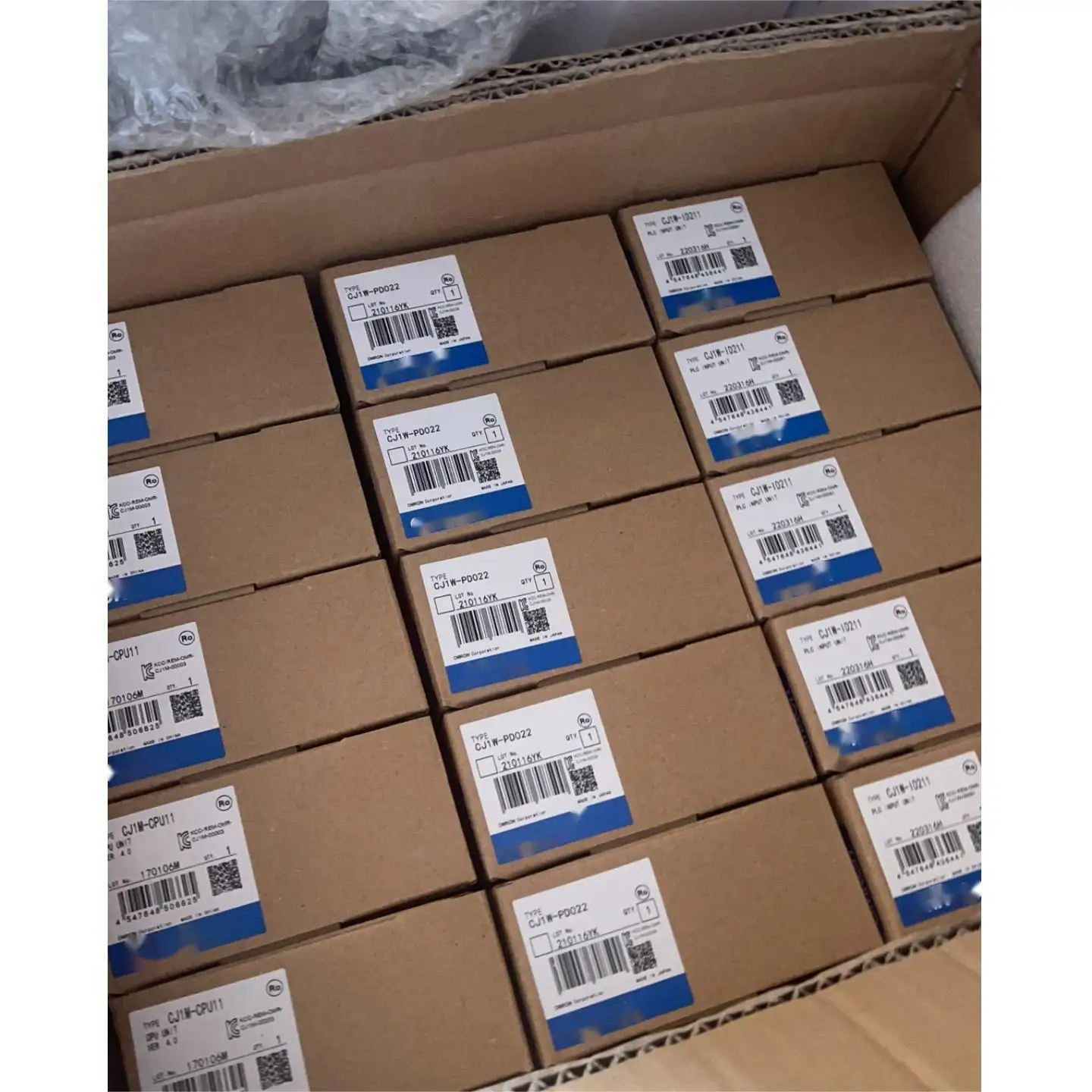 New original CP1H-XA40DT1-D CP1H-X40DT-D-SC CP1H-EX40DT-D CP1H-Y20DT-D PLC programming controller