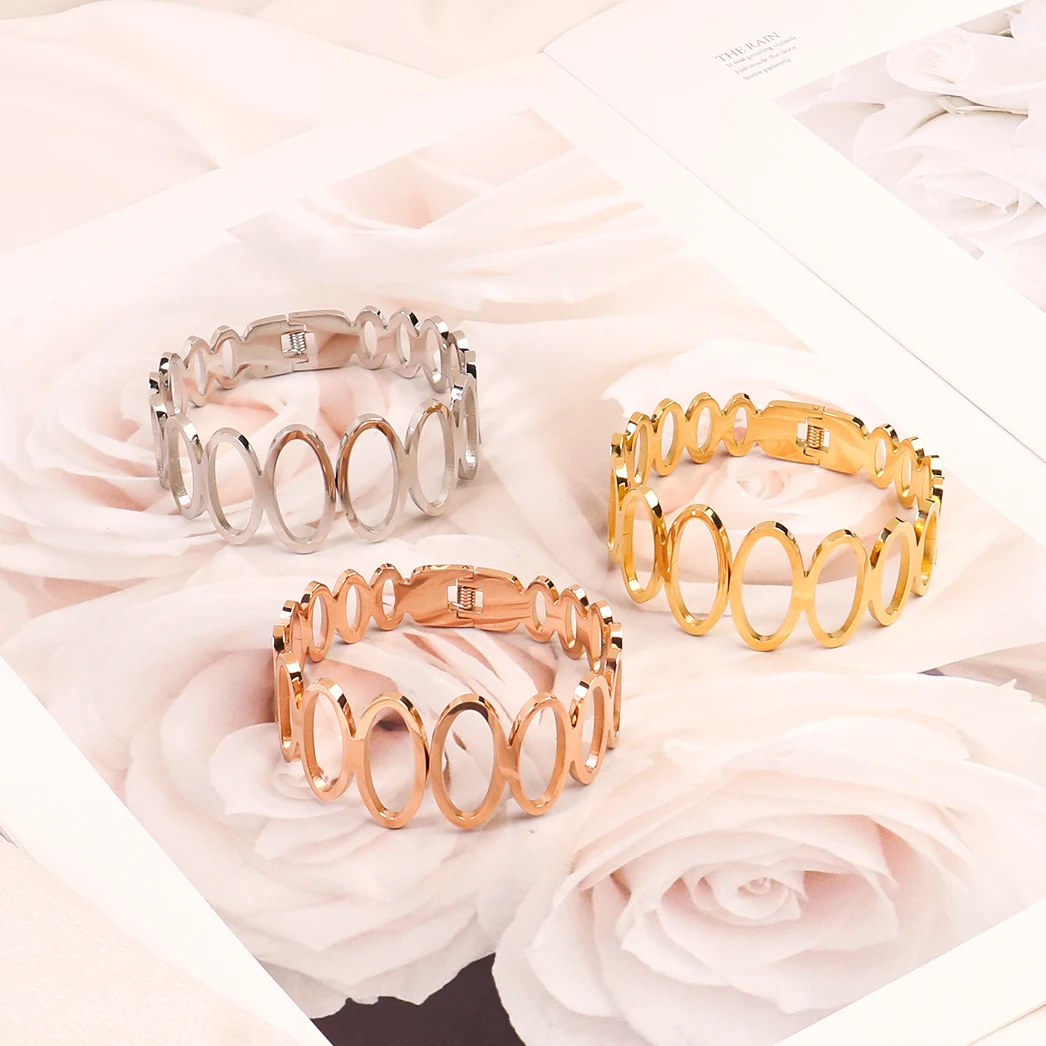 Wholesale Price Jewelry Customized Gold Plated Non Tarnish Bangle Women Hollow Out Design Stainless Steel Bangle