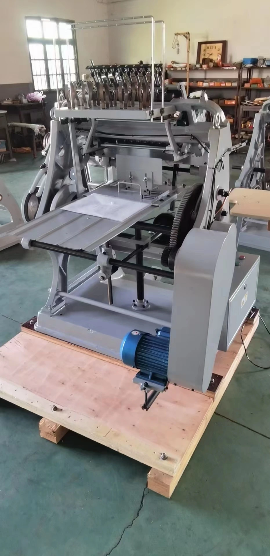 SG-01A полуавтоматическая швейная машина для книг