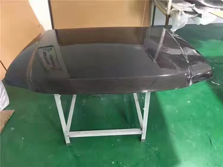 Customized carbon fiber cover is suitable for Patrol carbon fiber cover Y60 Y61 pickup hood factory wholesale price