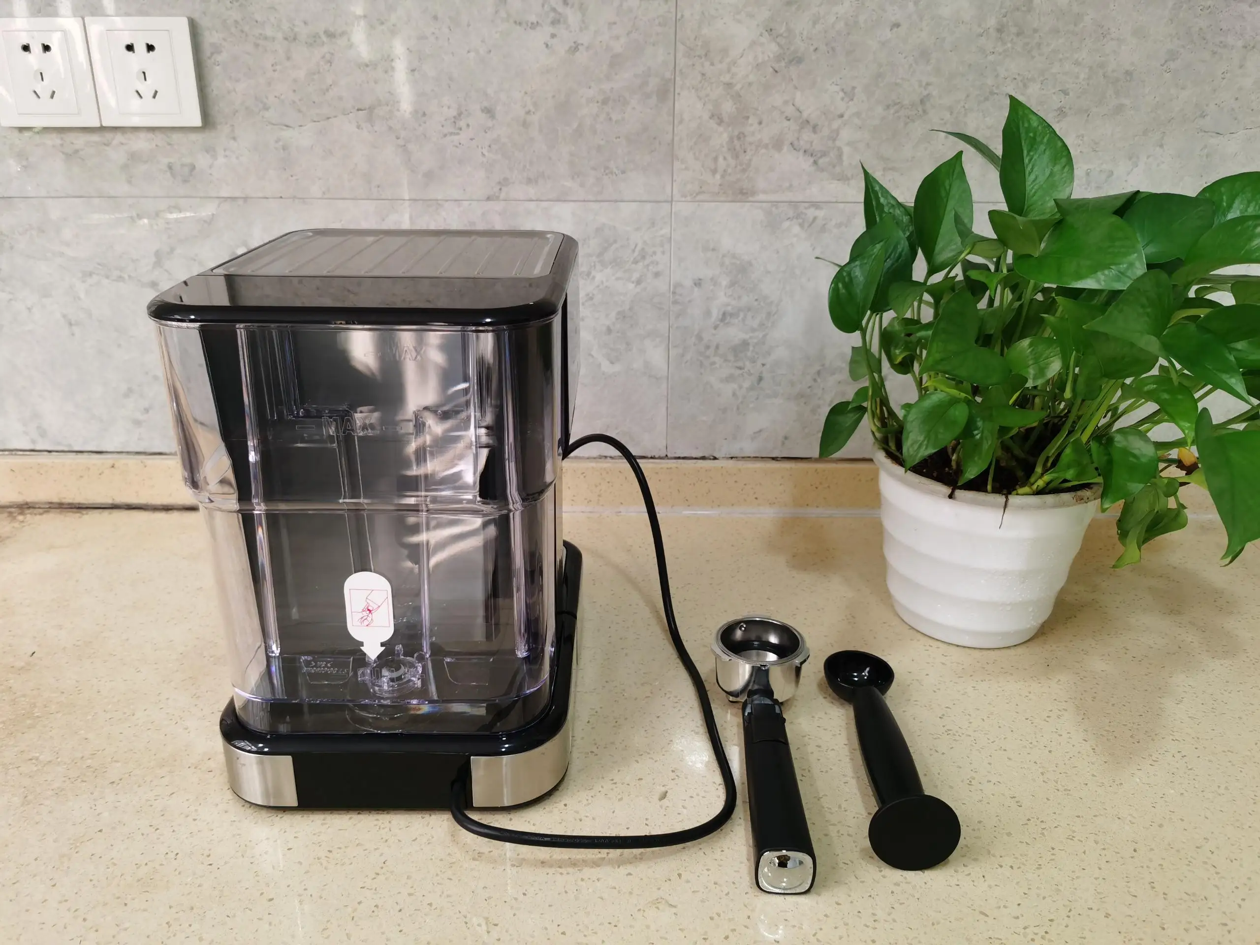 Fully Automatic 15 Bar Pressure Pump With NTC Temperature Control Latte Cappuccino Espresso Coffee Machine