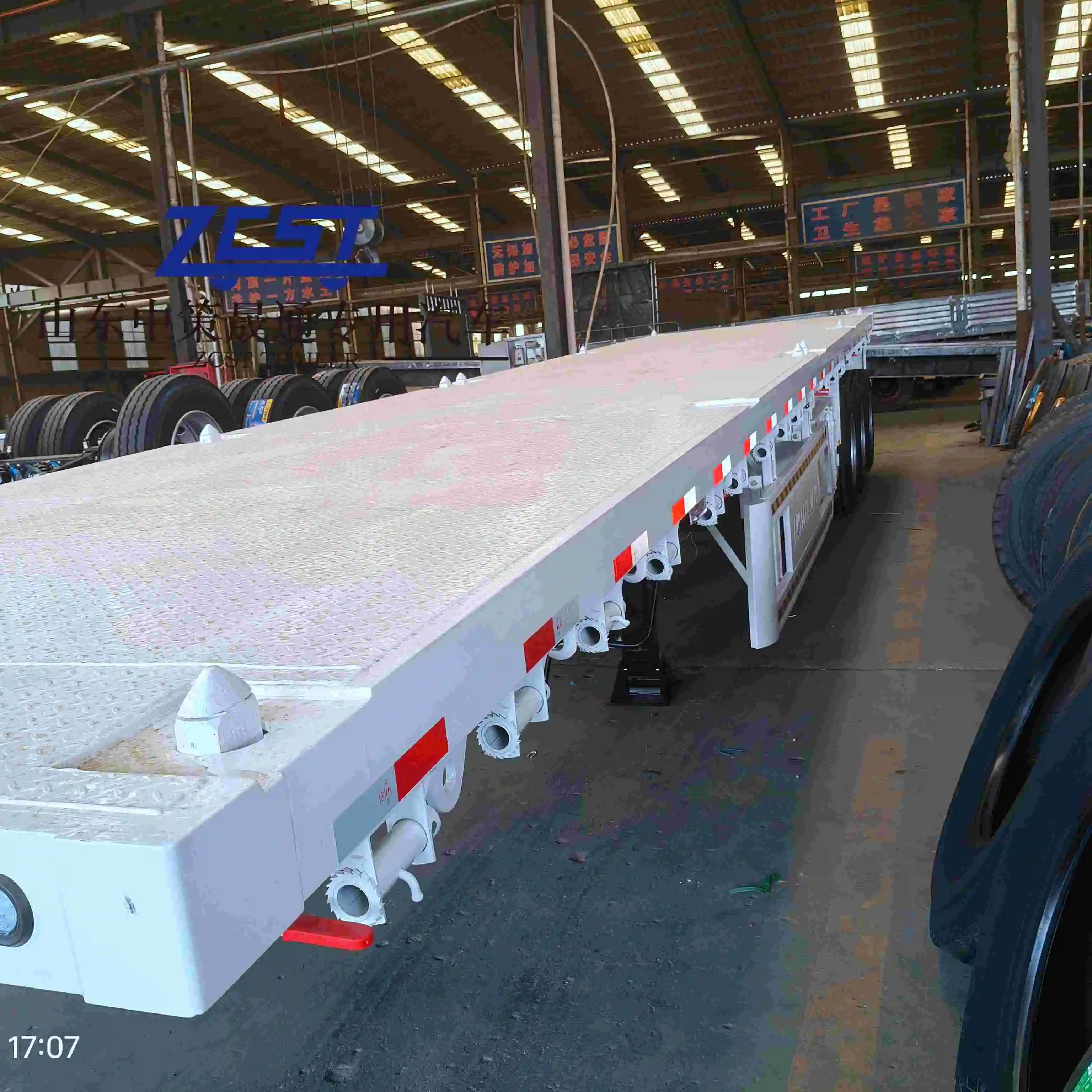 30 40 50 Ton 2 3 4 Axles Flatbed Semi Truck Container Trailer 48 Ft 40 Ft 20 Ft Flatbed Trailer For Sale