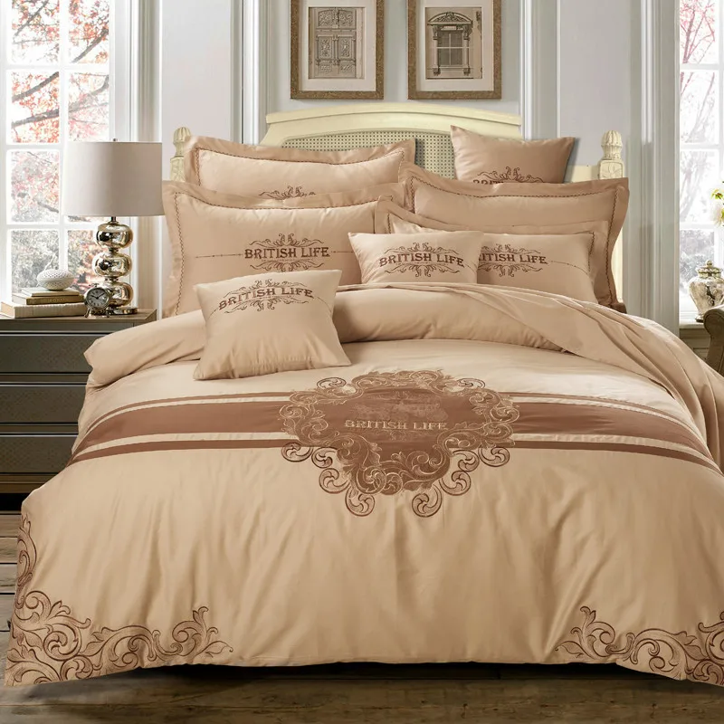 Dubai hotel new design wholesale luxury king size long staple cotton embroidery bed sheet sets bedding set duvet cover set