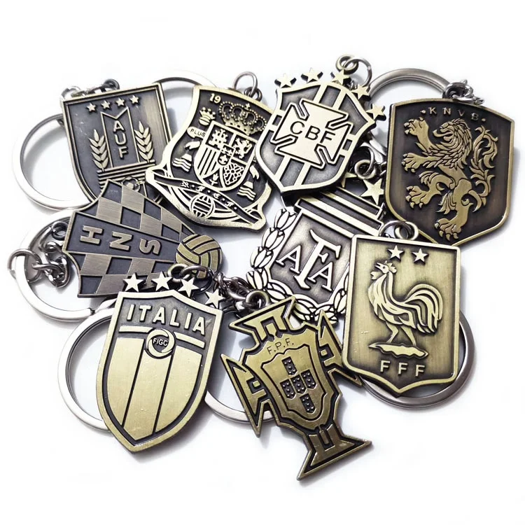 Custom Logo World Football Bronze Key Chain Souvenirs  Zinc Alloy Football National Team Keychain Promotional Gifts