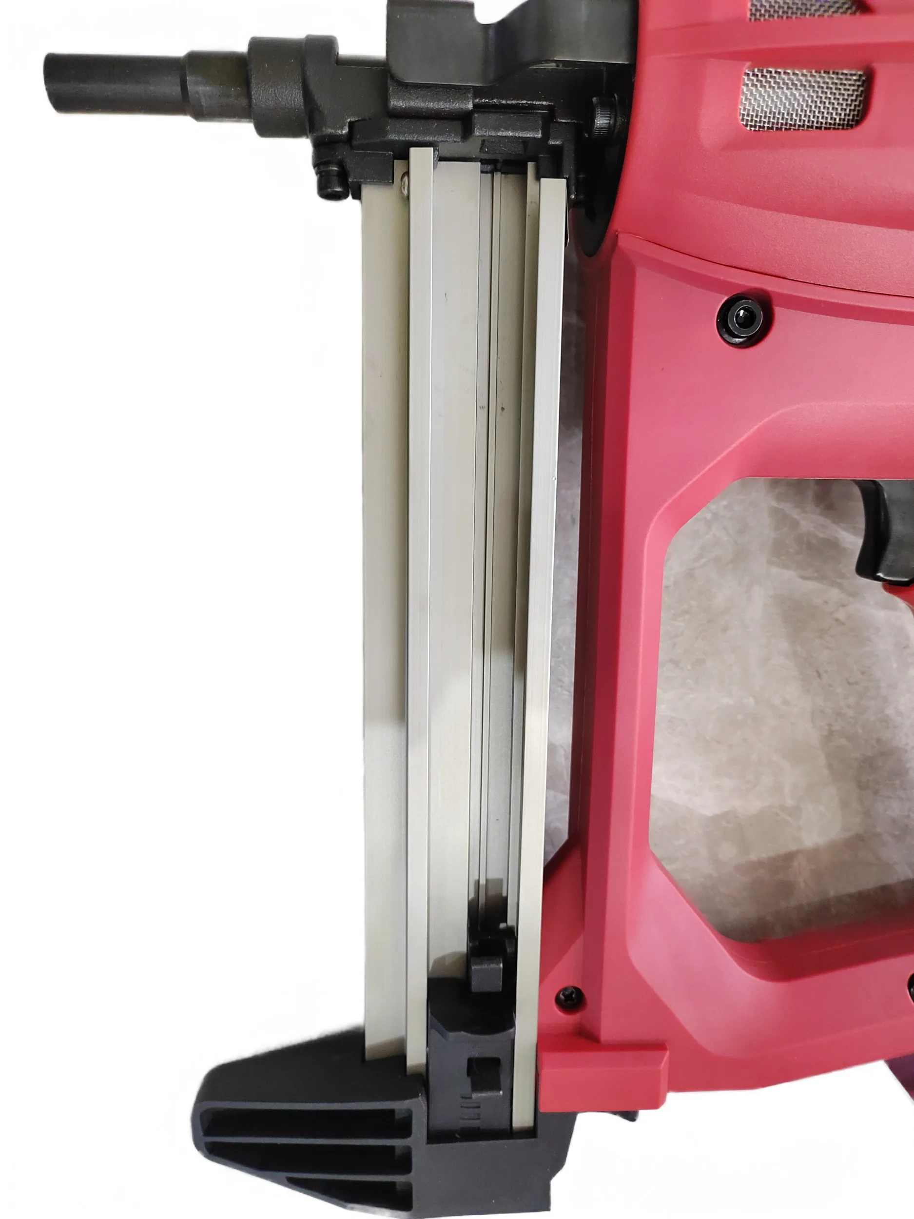 Customized GN100 Gas Nailer for shooting 20-28mm plastic strip concrete nails with cheap price and high quality nailer