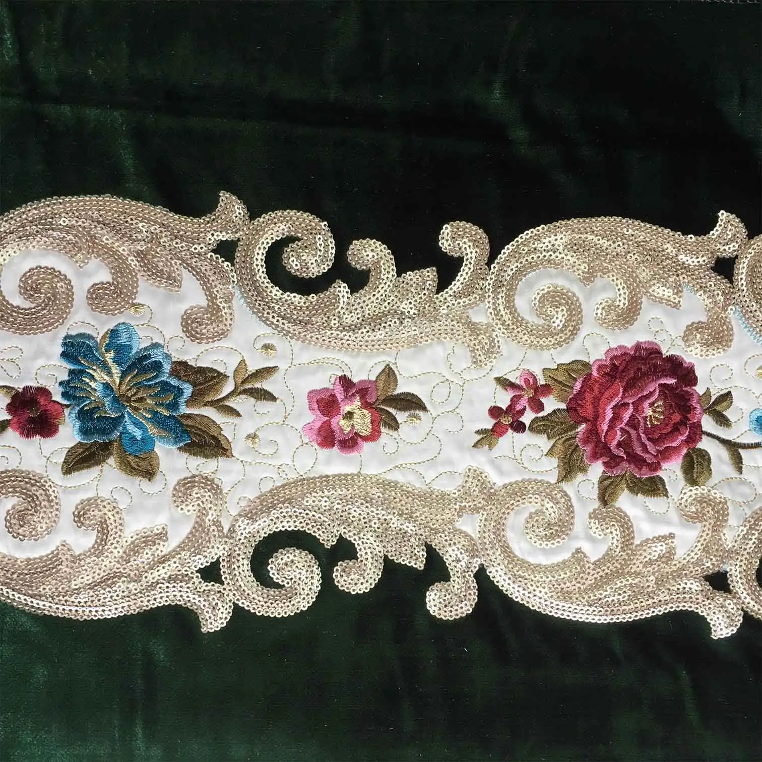 Wholesale Embroidered Velvet Fabric Sequin Moroccan Arab Style Embroidery Velvet Sofa Fabric