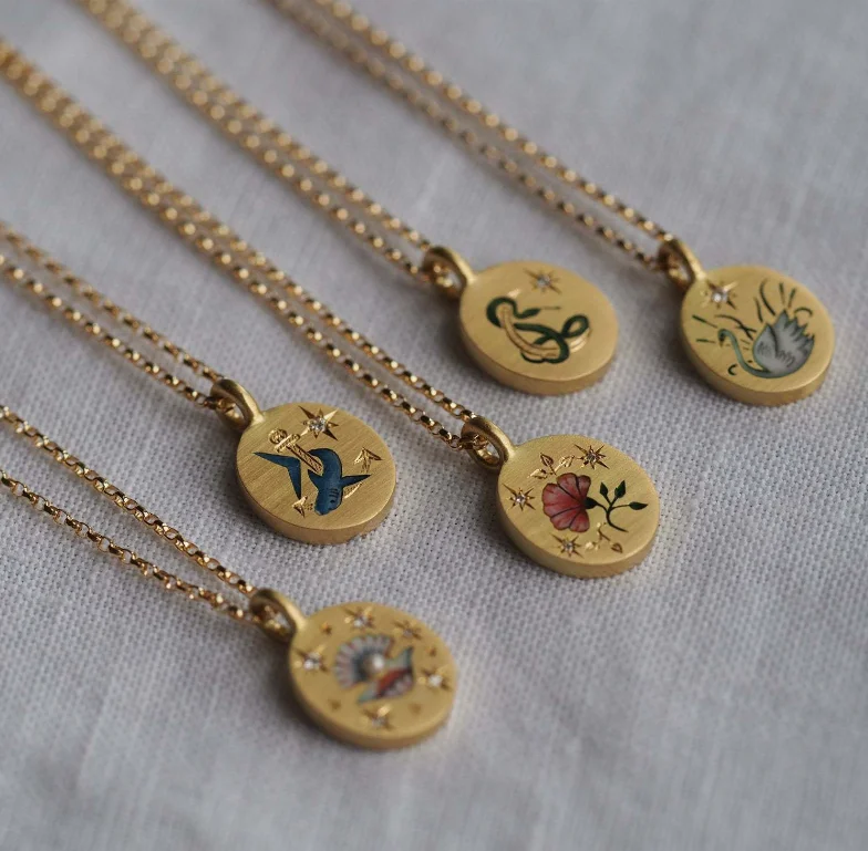 Unique Painted Pendant Necklace Snake Flower Heart Bee Scorpion  Spider Creative Ethnic Featured Colored Drawing NEcklace