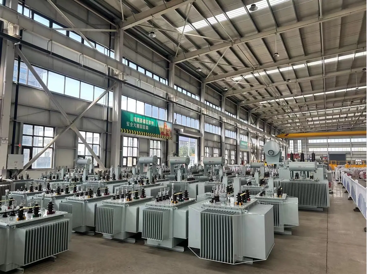 Oil Immersed Power Distribution Transformer 33KV 100KVA 200KVA 300KVA 400KVA 500KVA 550KV 800KVA 1000KVA 1500KVA TRANSFORMER