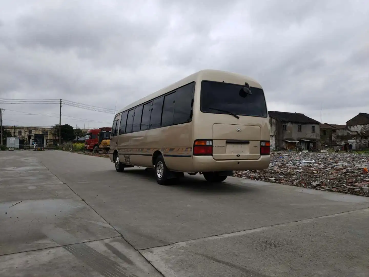 Popular Used Toyota Bus Used Coaster Bus in good working condition less working hours cheap vehicle for sale